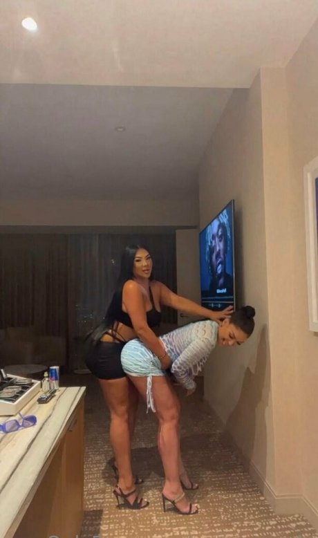 maxxxmade naked actress image