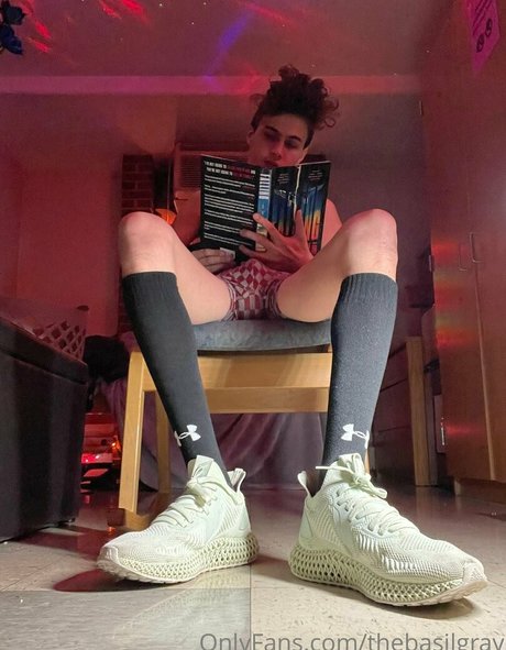 basilgray naked star galleries