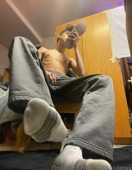 basilgray nudes actress img