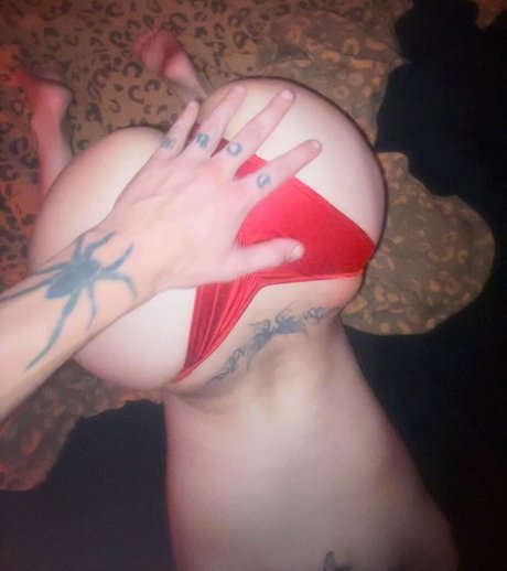 kukiw0rld model hd pic