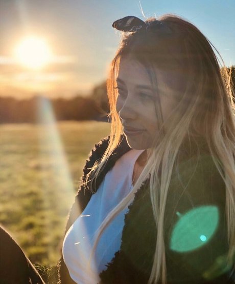 Anah Elisa high quality pornstar pics