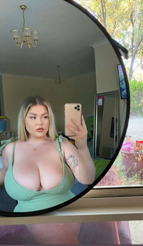 Kelly Bodenstein naked star galleries