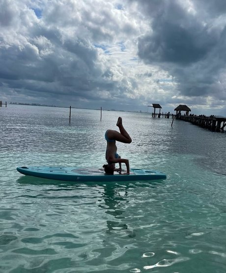 Dana Sartov pornstar exclusive images