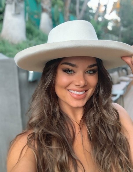 dessiem model nice gallery