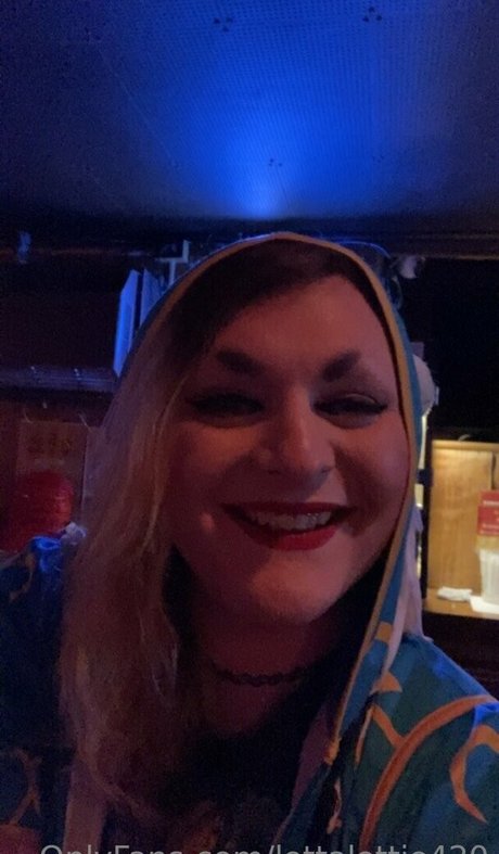 lottalottie420 pretty star galleries