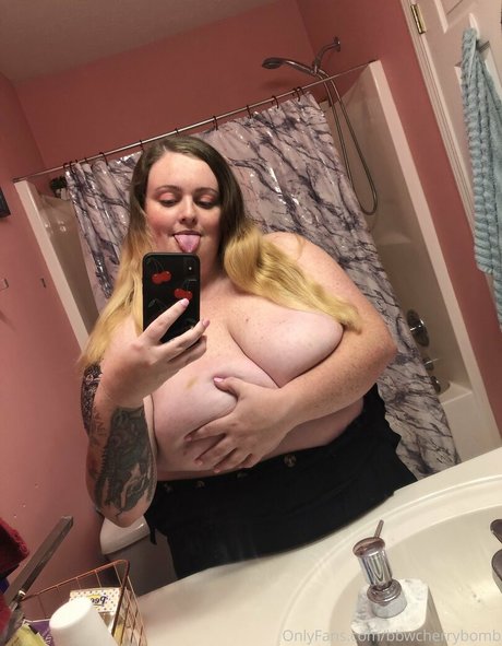 bbwcherrybomb Profile pic