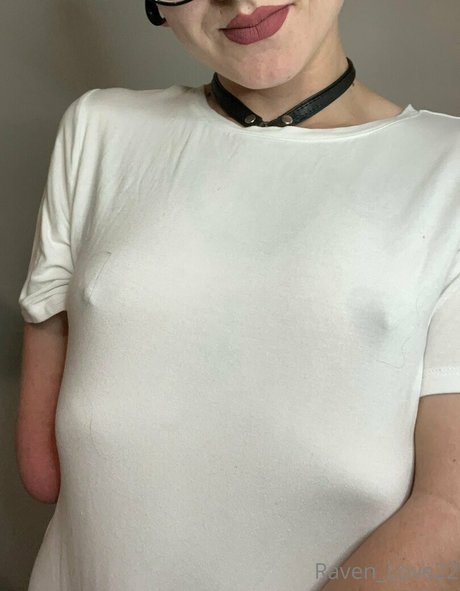 raven love22 pornstar nudes pic