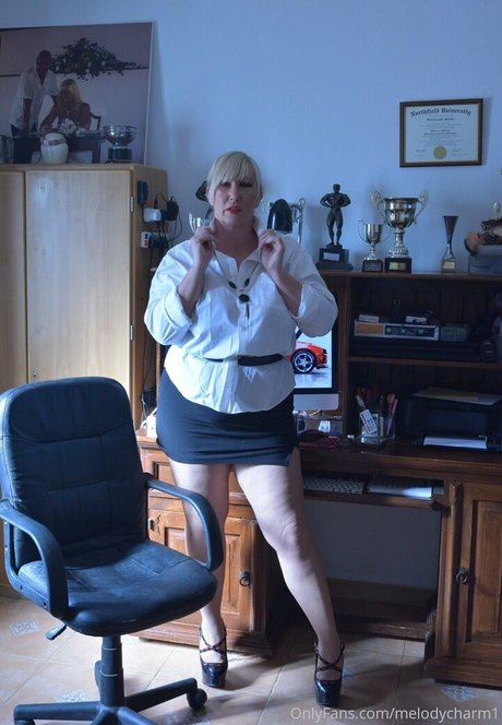 melodycharm1 beautiful actress pic