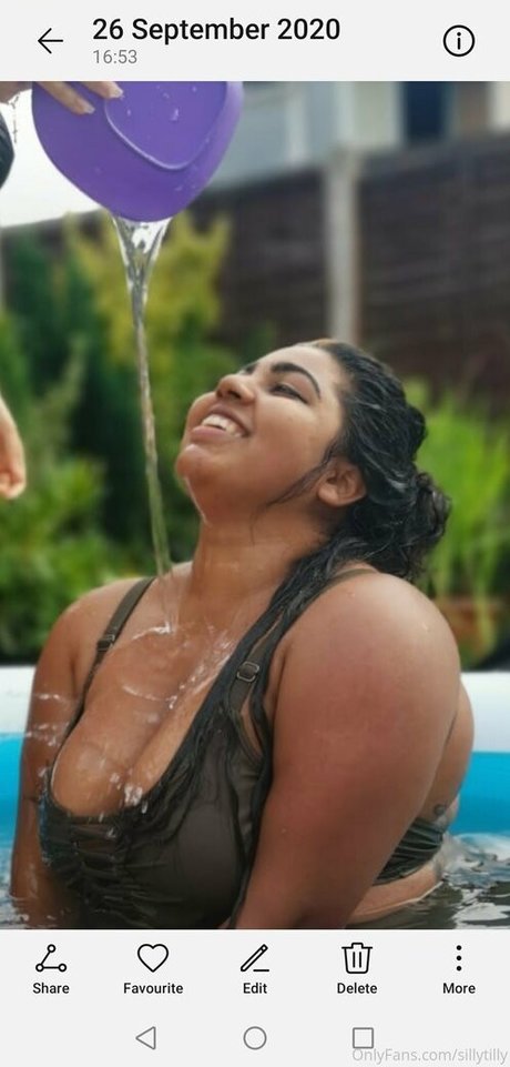 sillytilly pornstar best pic