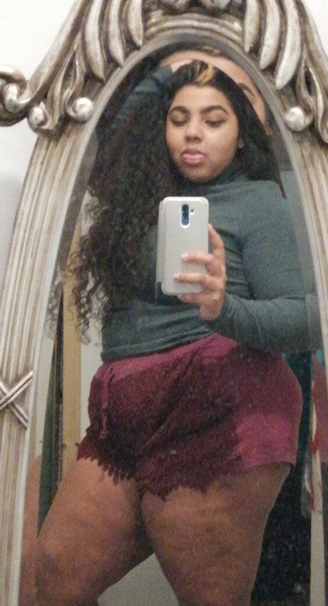 sillytilly pornstar perfect pics