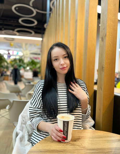 pinkyly porn actress picture