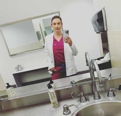 That Er Nurse exclusive star gallery