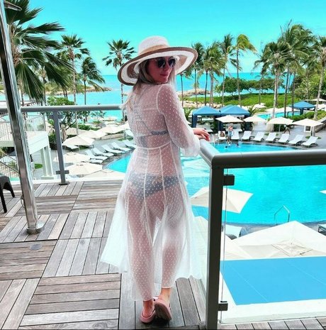 That Er Nurse nude pornstar pic