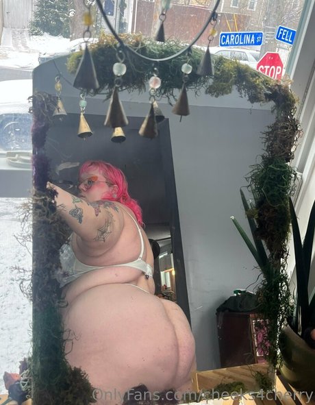 cheeks4cherry star beautiful pictures