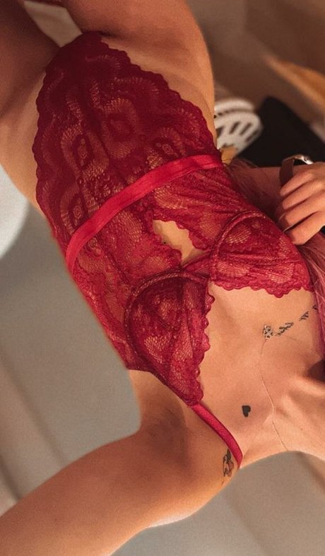 Sweet kejty nude star gallery