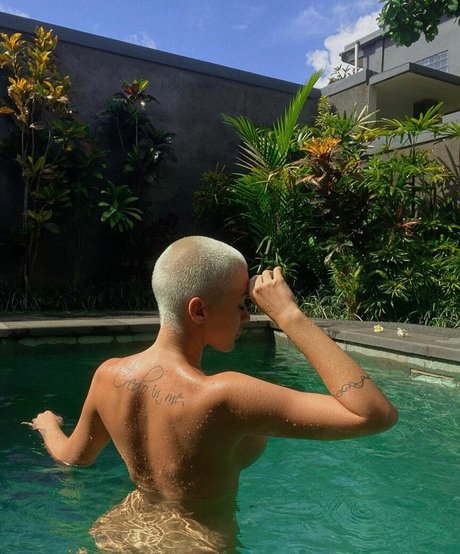 Laboredmantra928 sexy actress galleries