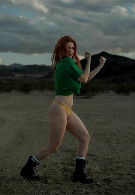 Carrie Keagen model pornographic gallery