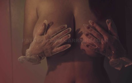 Carrie Keagen best star galleries