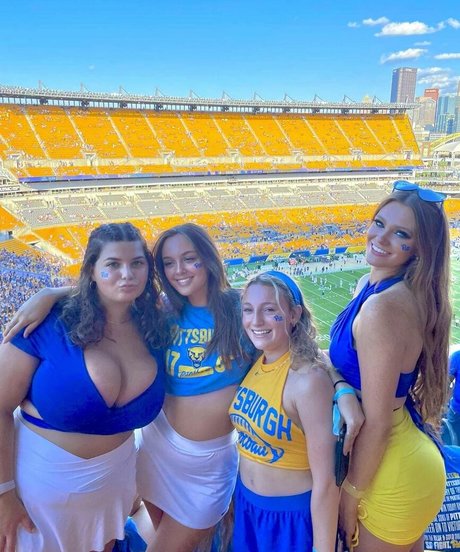 Alex D erotic model photo