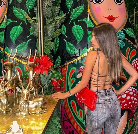 Meshi Malka pornstar naked archive