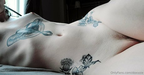 doxxxie porn star photo