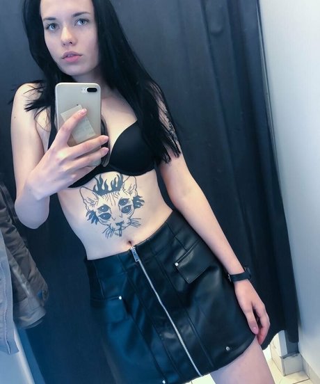 oksanam model best pic