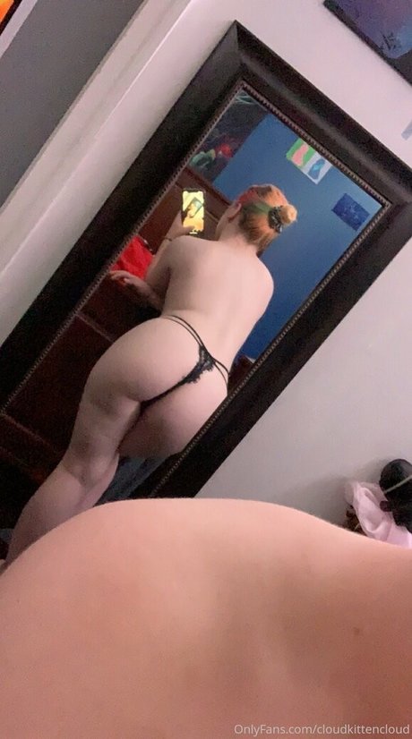 cloudkittencloud model adult picture