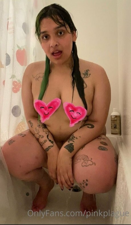 Pinkplague model nude images