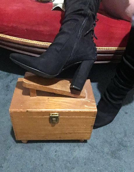 theapplejacked nudes actress pics