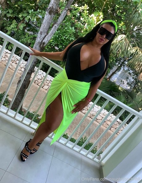 naughtybitchhh8 pornstar high quality pic