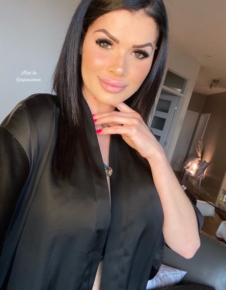 Max La Gaspesienne hd model galleries