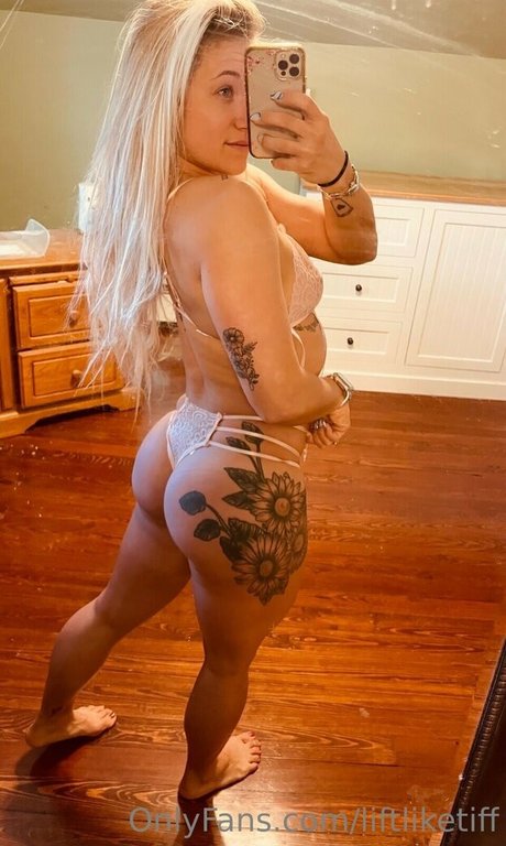 Liftliketiff sexy model gallery