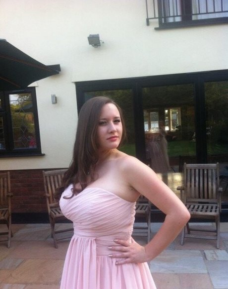 Maton Twins star beautiful pic