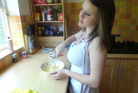 Maton Twins erotic model galleries