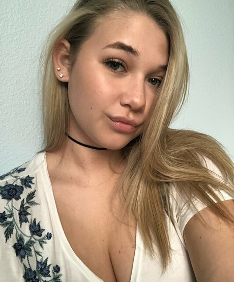 georgiiasanacore star nice photos