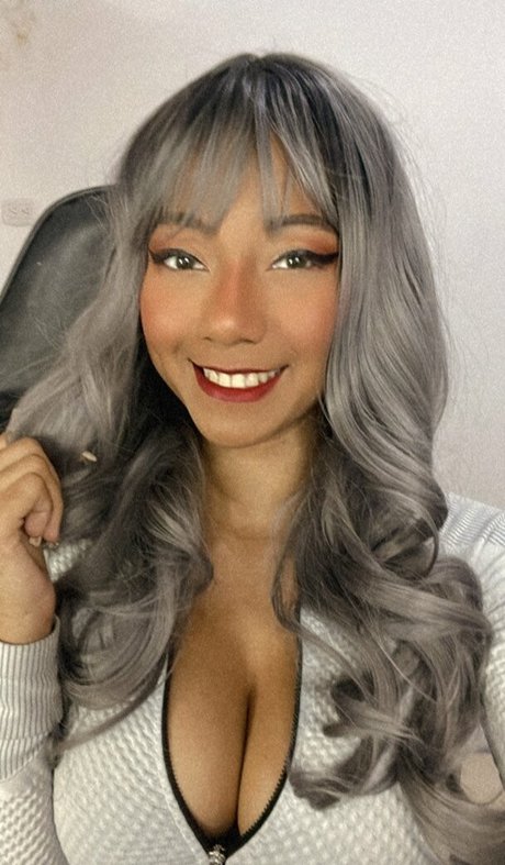 angiejuliettep star exclusive pics