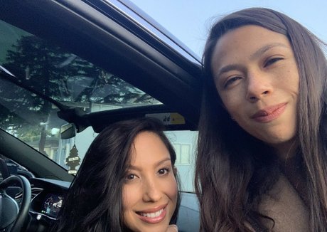 Cheryl Burke model nude pics