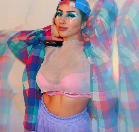 Vai Monroe sex star pictures