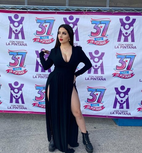 Vai Monroe high quality star galleries