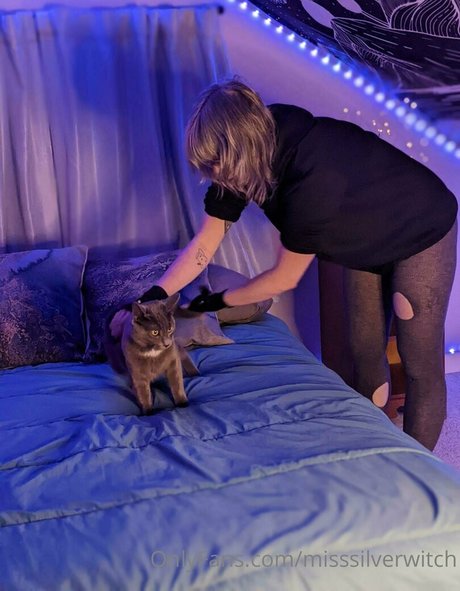 misssilverwitch beautiful pornstar images