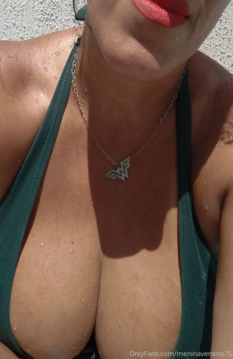 meninaveneno75 high quality actress pic