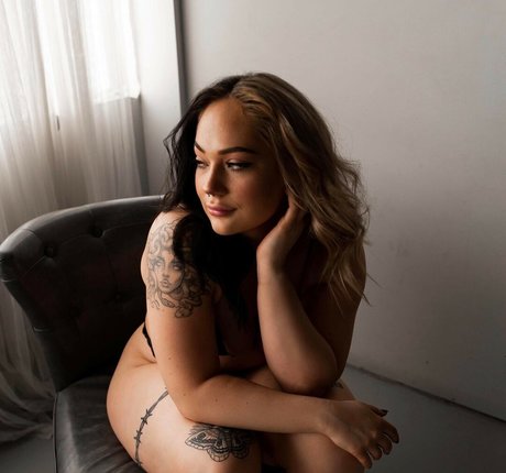 beesbooty nudes star pictures