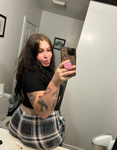 radtae pornstar adult picture