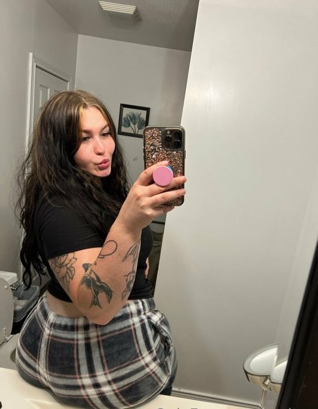 radtae star hot photos