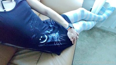 yiffykitty pretty star gallery