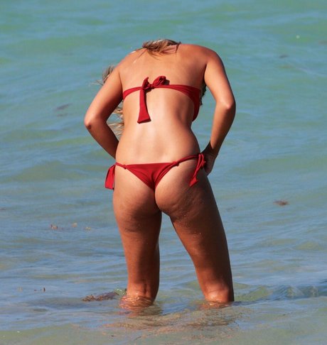 Sandra Kubicka best star image