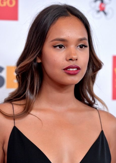Alisha Boe top star gallery