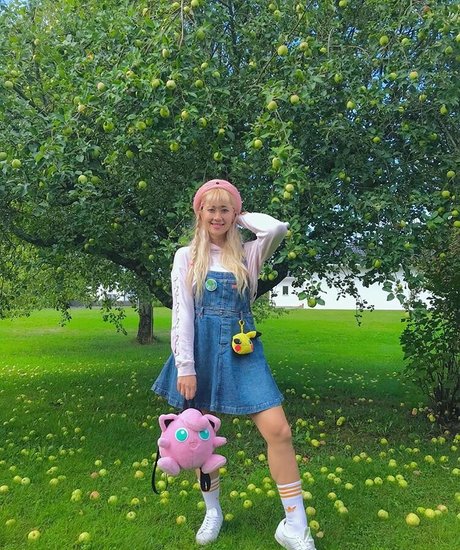 Sinneddonut hot model photos