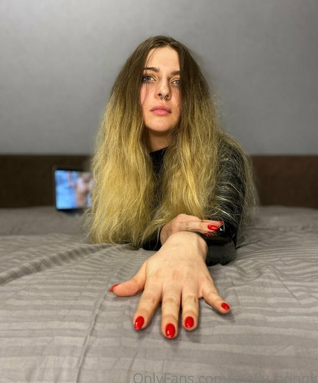 molly honny beautiful star gallery