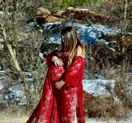 maizediorfree model exclusive picture